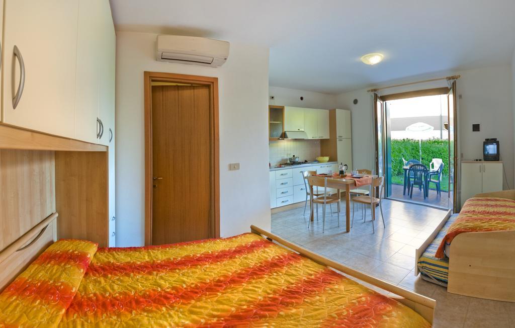 Villaggio Cristina Caorle Kamer foto